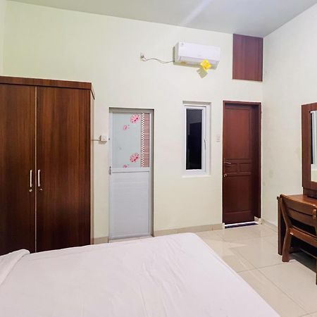 Teratai Residence Mitra Reddoorz Medan Buitenkant foto