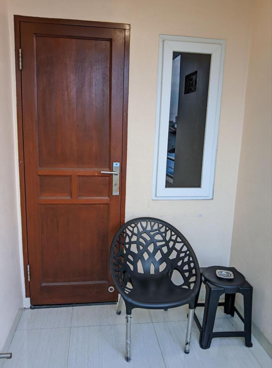 Teratai Residence Mitra Reddoorz Medan Buitenkant foto