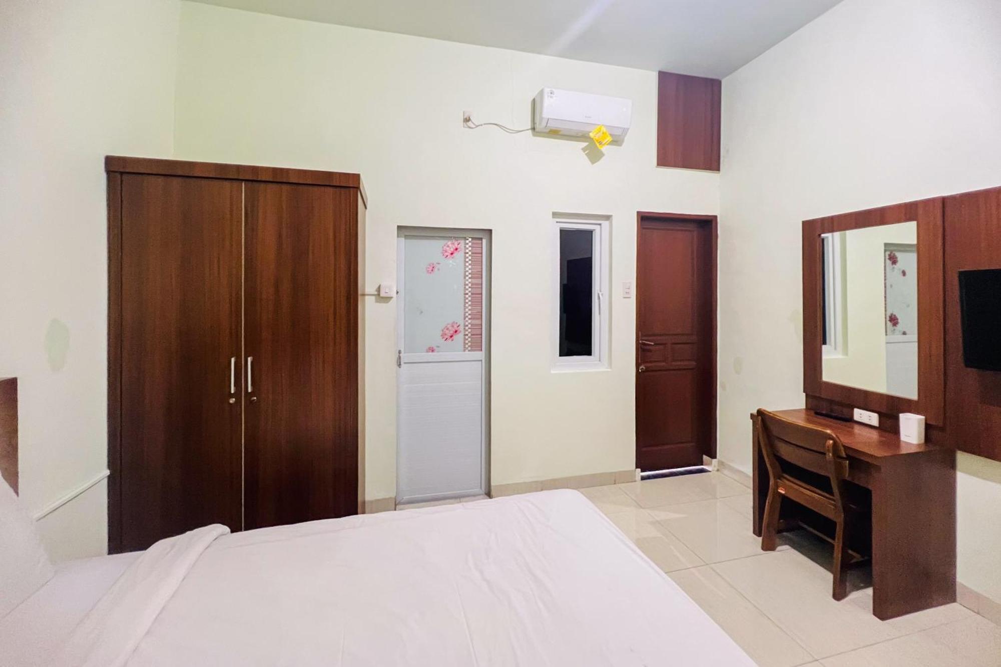 Teratai Residence Mitra Reddoorz Medan Buitenkant foto
