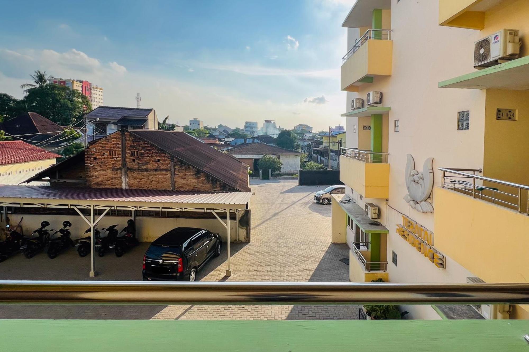 Teratai Residence Mitra Reddoorz Medan Buitenkant foto